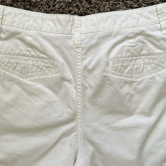 Sonoma Everyday Original Fit White Shorts, Size 12, Cotton Walking Shorts - Picture 11 of 13